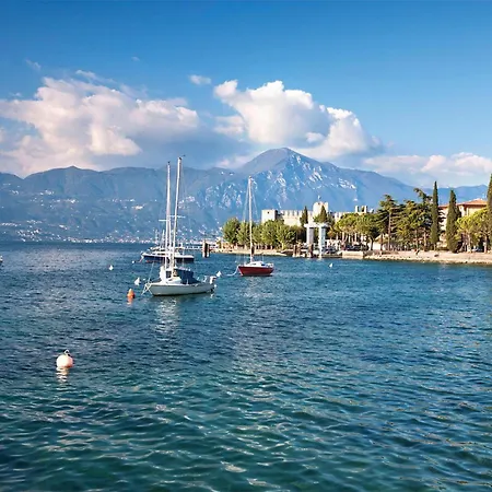 Beautiful In Apartman